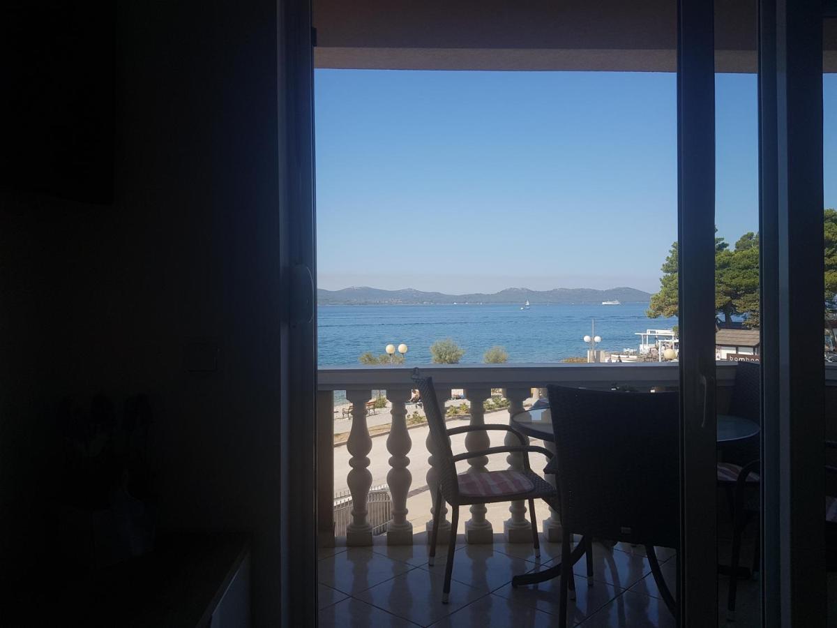 Villa Punta Zara Esterno foto