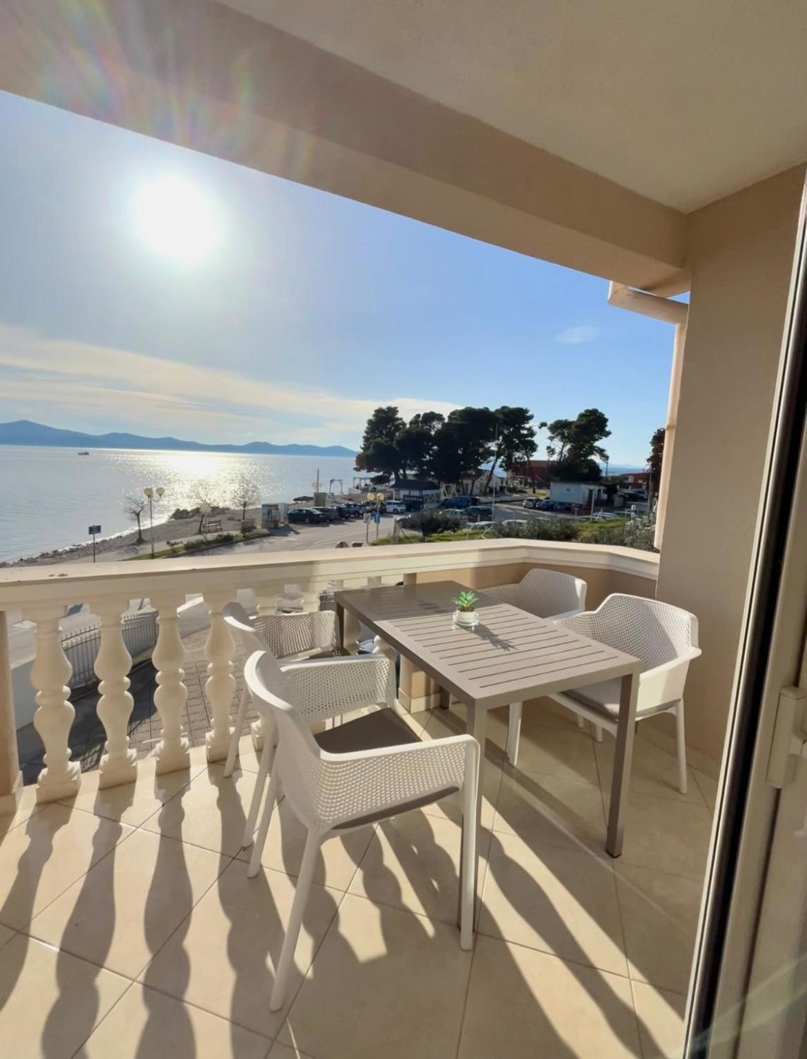 Villa Punta Zara Esterno foto