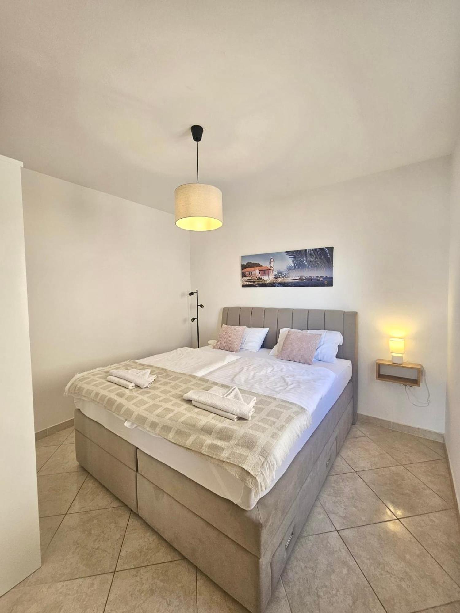 Villa Punta Zara Esterno foto